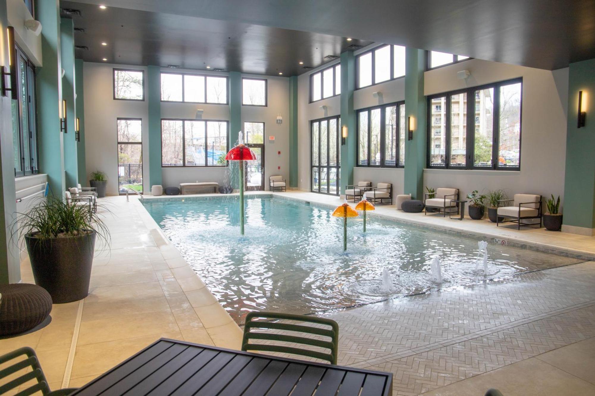 Embassy Suites By Hilton Gatlinburg Resort Luaran gambar